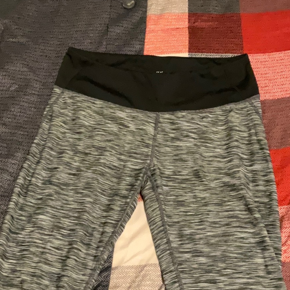 H&M Sport Leggings, Medium, Black waistband, Heather-gray pattern, stretchy